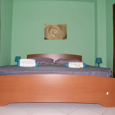 Piramide House * Cefalu